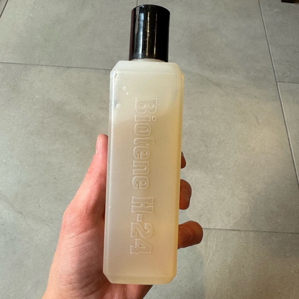 Mill Creek Biotene H-24 Shampoo 90% Full - Picture 3 of 5